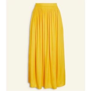 Ann Taylor Shirred Maxi Skirt Brand New with tag size 0